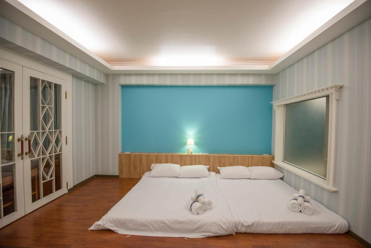 Kaohsiung Time'S Hotel Kültér fotó